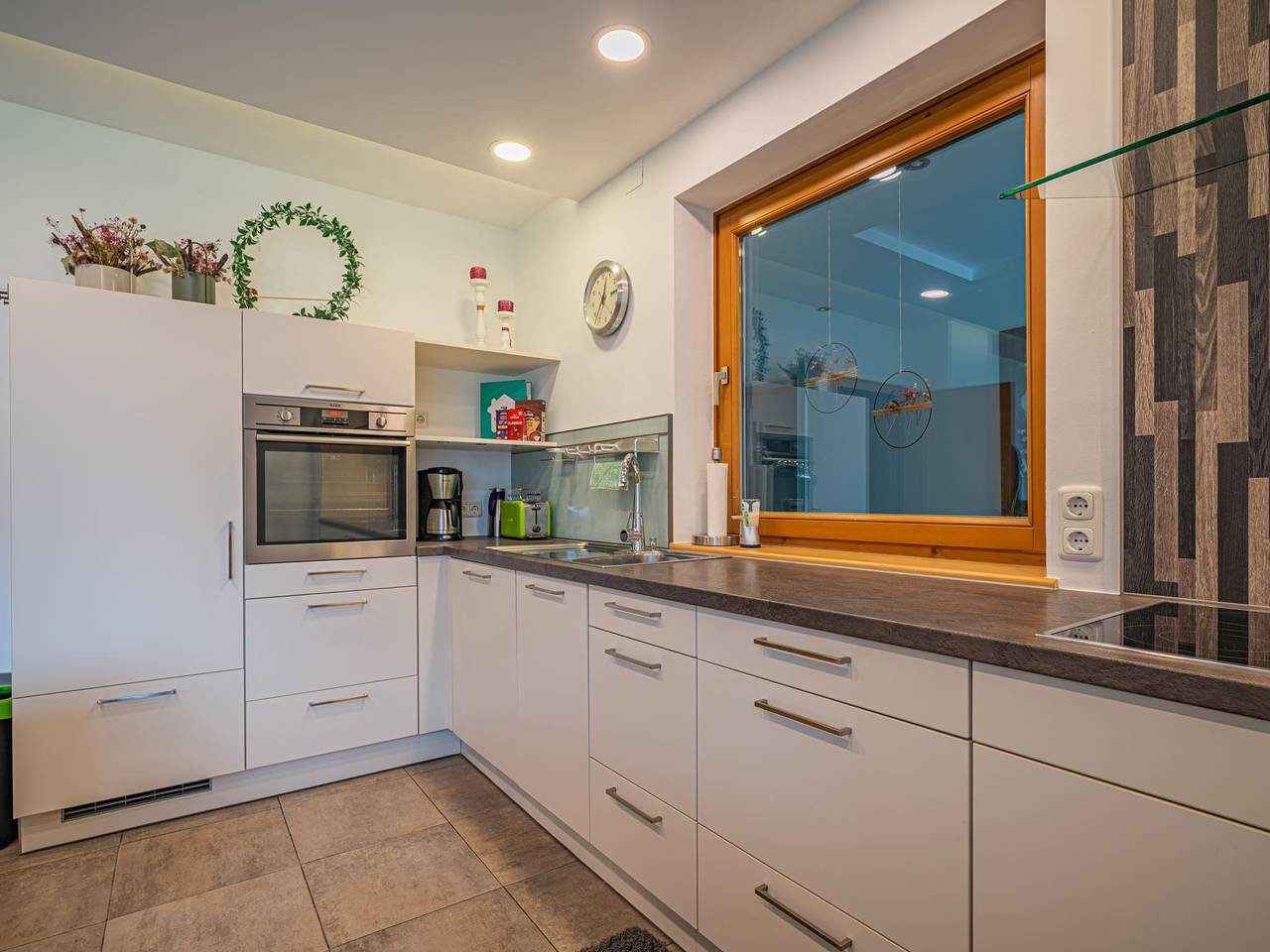 Ganze Wohnung, Moderne Ferienwohnung mit Terrasse und Garten in Mittersill, Pinzgau