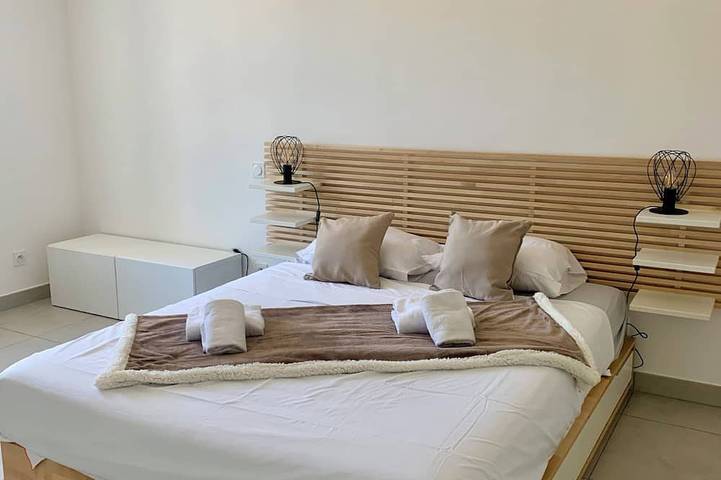 Appartamento intero, Cozy 3-bedroom apartment with WiFi, AC in amazing Bonifacio in Bonifacio Corsica, Sartène e dintorni
