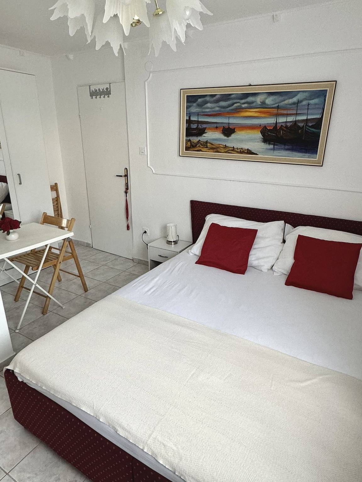 Apartments and Room Villa Makaj in Vrboska, Hvar