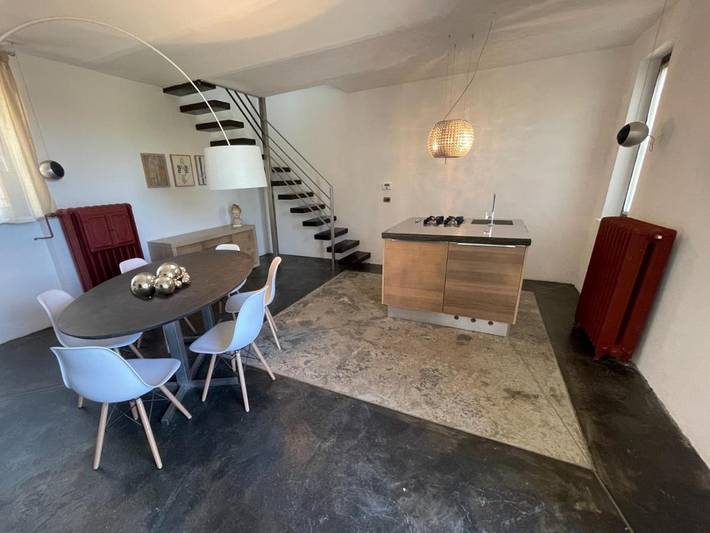 Gîte pour 6 personnes, avec vue et jardin, animaux acceptés à Serralunga d'Alba - 4