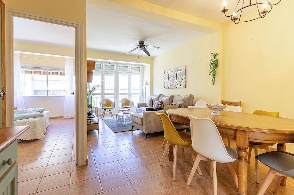 Entire apartment, Cozy apartment in Santiago de la Ribera in Golf Resorts Murcia, San Javier