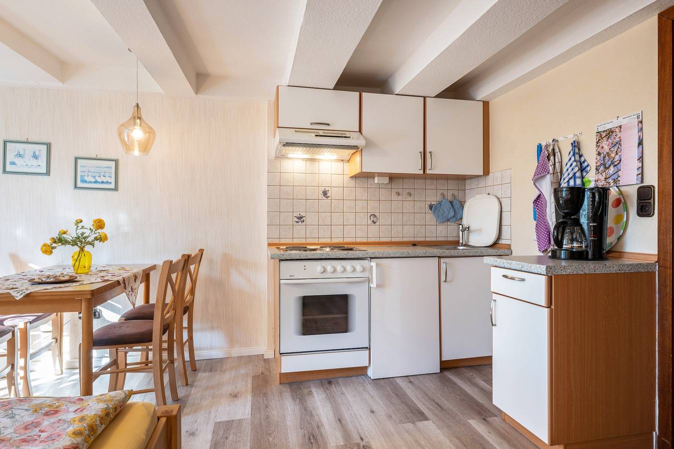 Ganze Wohnung, Ferienwohnung 'Krabbe' mit Privatterrasse, Gemeinschaftsgarten und Wi-Fi in Schülp, Eider-Treene-Sorge