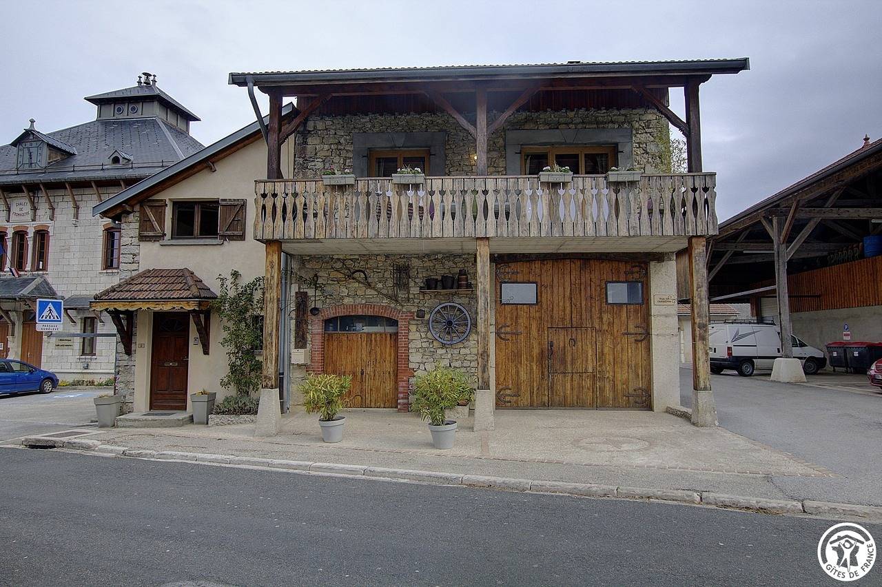 Gîte De l'Arbépin in Outriaz, Nantua