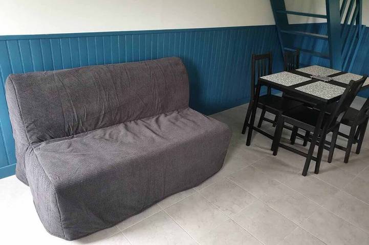 Logement Agréable Rénové Dans une Longère in Rostrenen, Guingamp Region