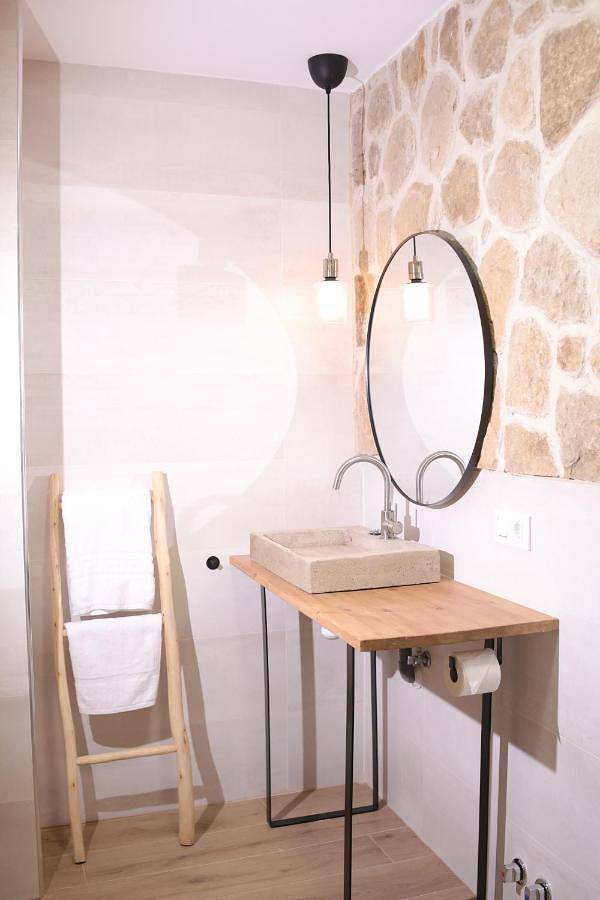 Casa rural para 2 personas, con Terraza en Valdeverdeja - 2