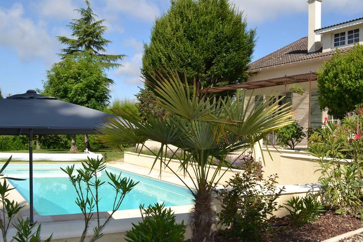 Gîte pour 8 personnes, avec piscine à Villeneuve-sur-Lot - 4