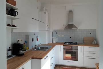 Gîte pour 4 personnes, avec jardin à Celle