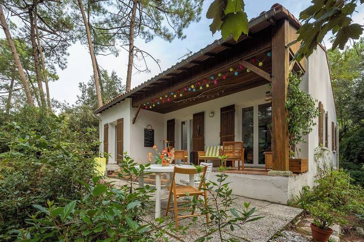 Location de vacances pour 6 personnes, avec Terrasse et Jardin dans Plage des Vergnes