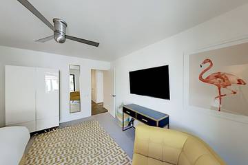 Vacation House for 8 Guests in Palm Springs, Coachella Valley, Picture 4