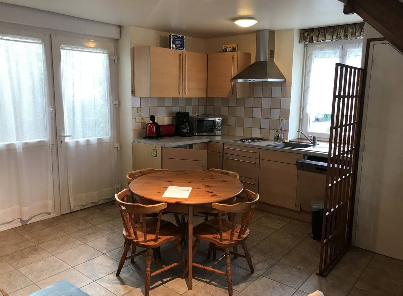 La Maisonnette en pierres, idéal pour des vacances in Matignon, Région de Dinan