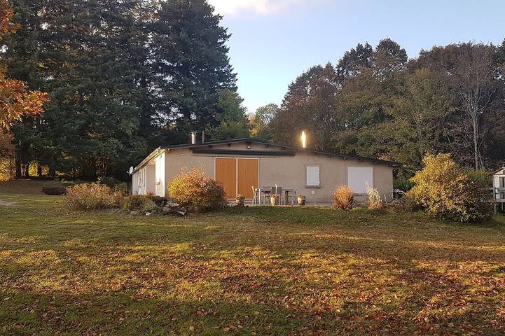 Location de vacances pour 8 personnes, avec jardin et terrasse, animaux acceptés à Anglès (Tarn)