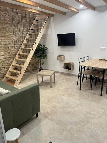Gîte pour 4 personnes, avec terrasse à Soulaines-Dhuys