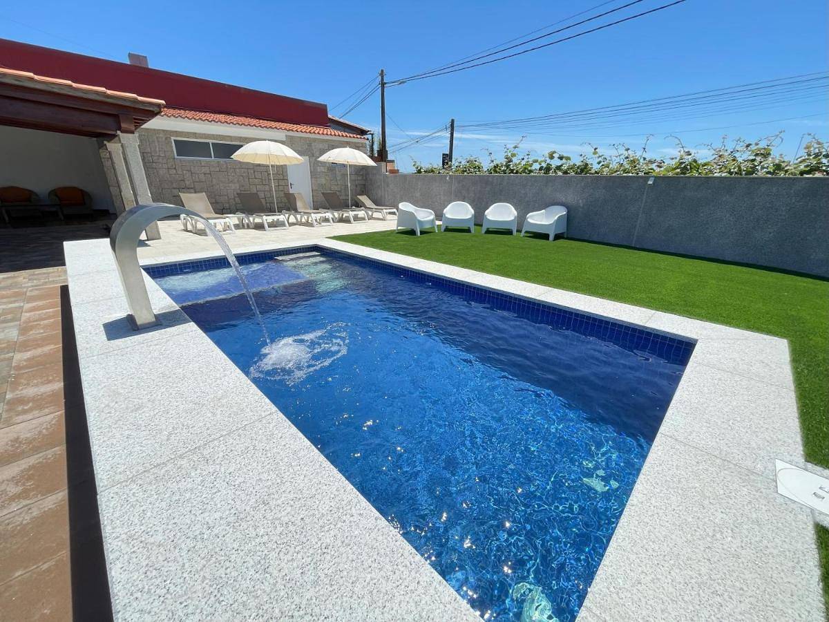 Four-Bedroom House in Sanxenxo, Rias Baixas