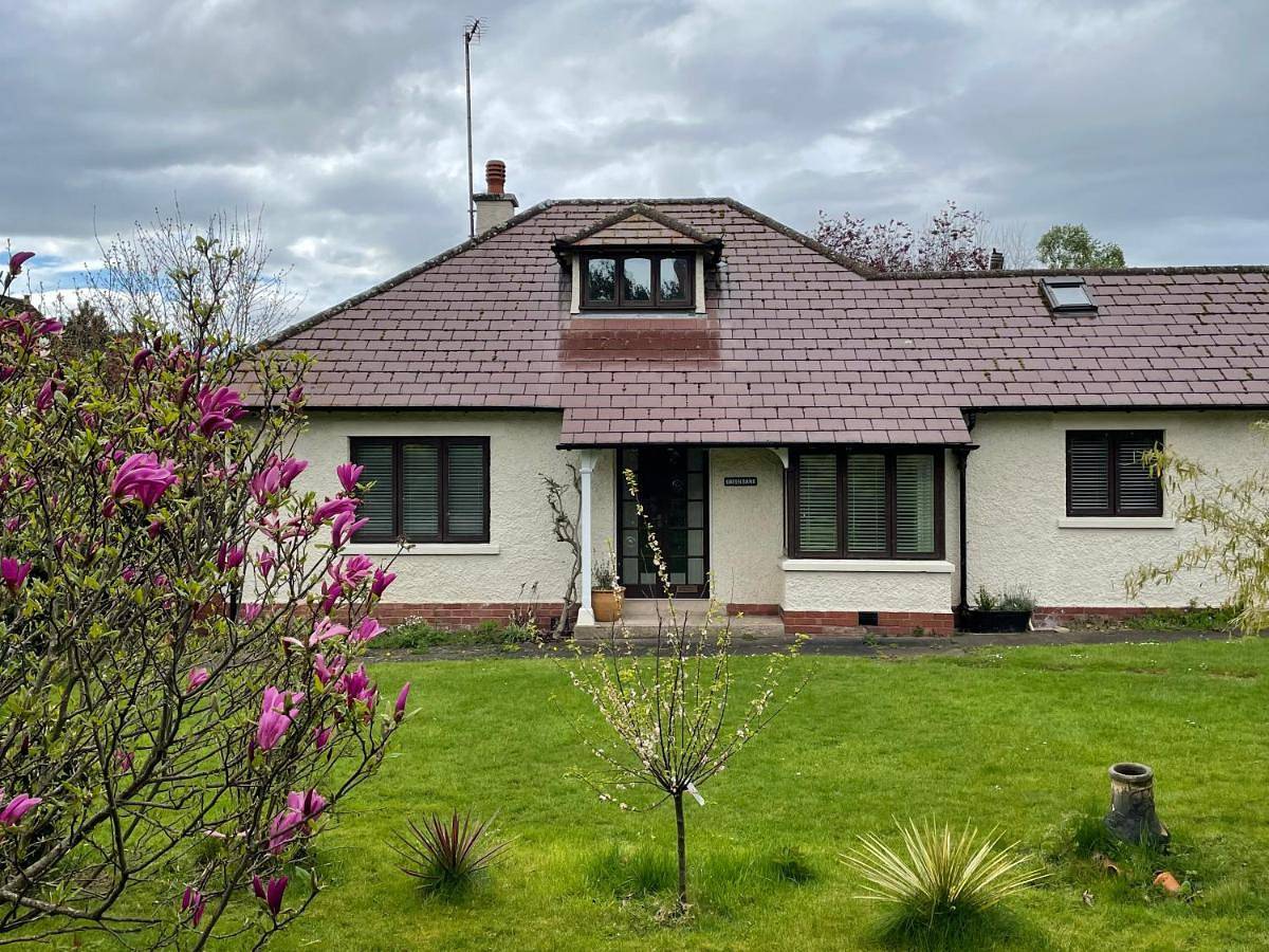 Three-Bedroom House in Hereford, Herefordshire
