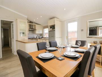 Lodge for 6 People in Troutbeck Bridge, Cumbria, Photo 3