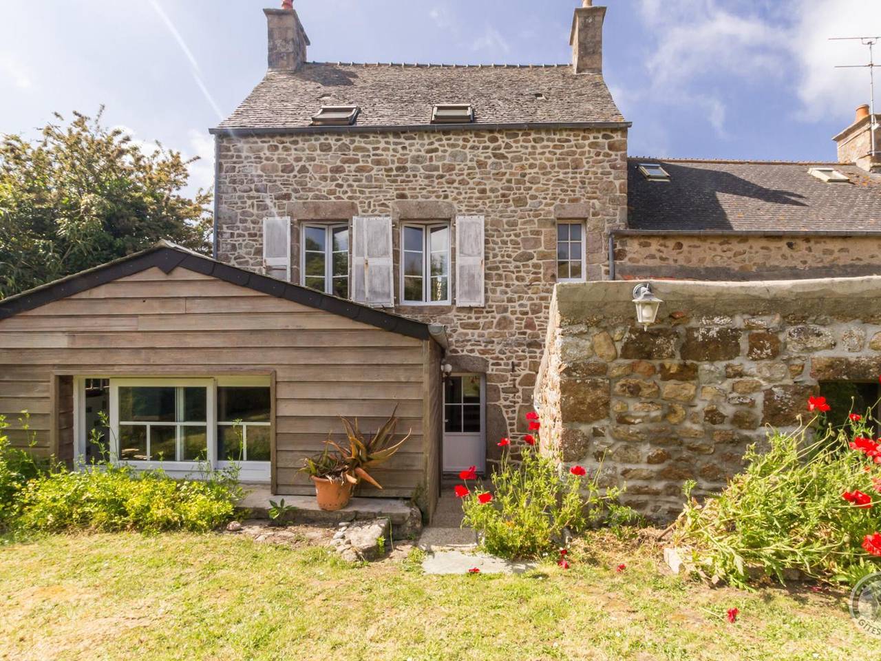 Maison de charme avec jardin clos près du port de Fermanville in Fermanville, Région de Cherbourg