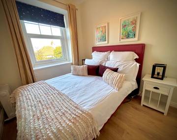 Holiday Apartment for 5 People in Llandudno, Conwy region, Photo 2