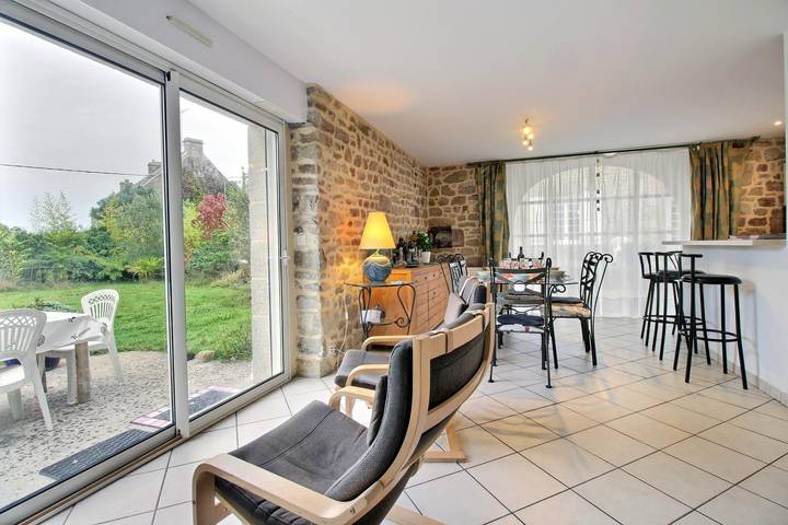 Gîte pour 4 personnes, avec jardin et terrasse, animaux acceptés à Plouhinec (Morbihan) - 3