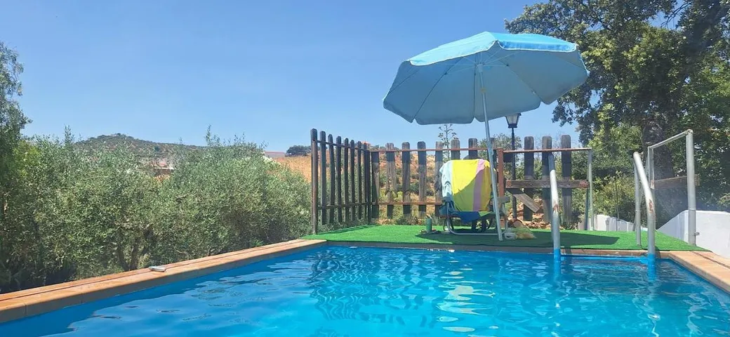 Ferienhaus für 14 Personen, mit Garten und Ausblick sowie Pool, mit Haustier - 1
