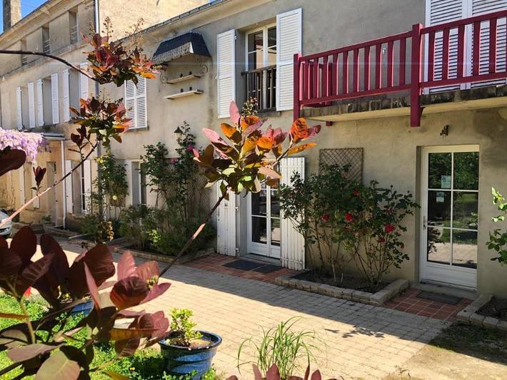 Location de vacances pour 2 personnes, avec jardin et jacuzzi, adapté aux familles dans Doué-en-Anjou - 3