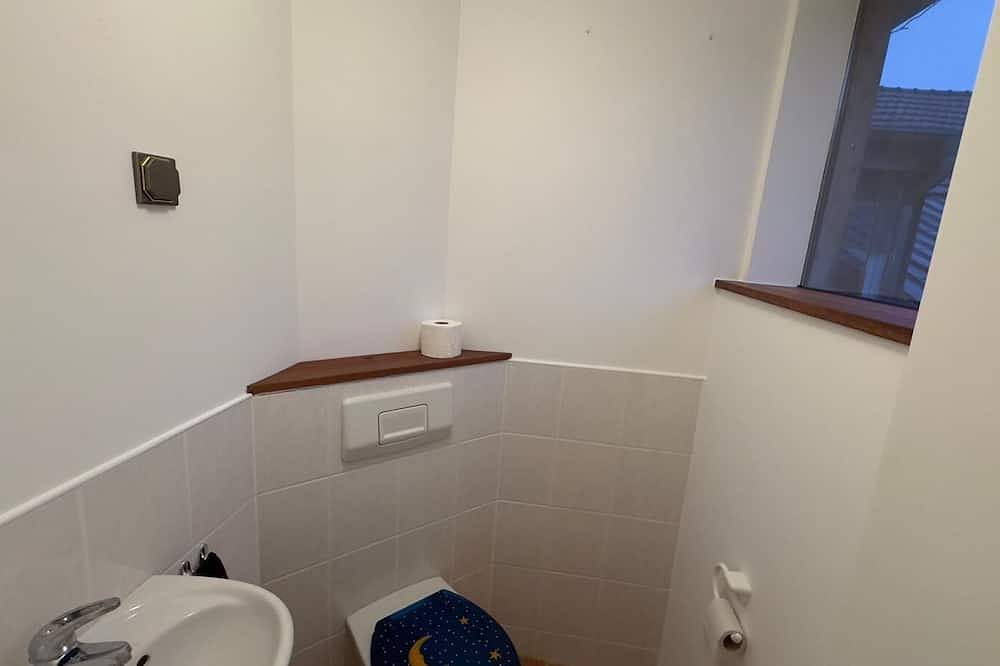 Ganze Wohnung, Gemütliche Ferienwohnung auf dem Bauernhof – Natur, Ruhe & Erholung pur! in Zülpich, Eifel (Nordrhein-Westfalen)