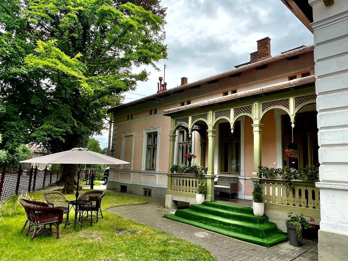 Cały apartament wypoczynkowy, Willa Szwadron in Łańcut, Podkarpacie