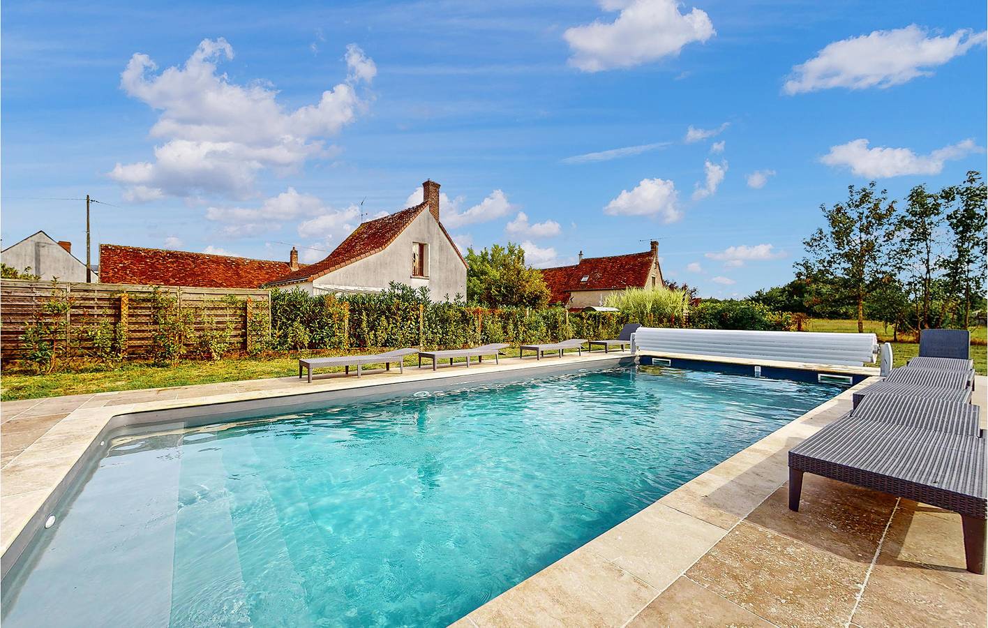 Maison de vacances pour 8 personnes avec terrasse in Vallée De La Loire