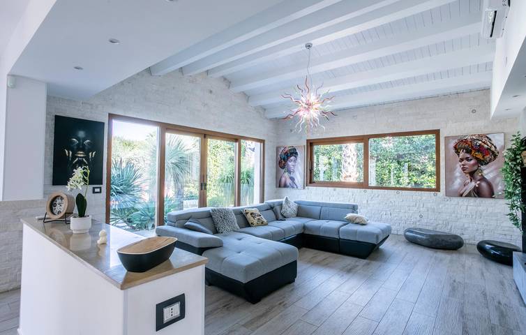 Exklusive Wohnung am Pool mit Parkplatz & WiFi in Modica, Ragusa Provinz