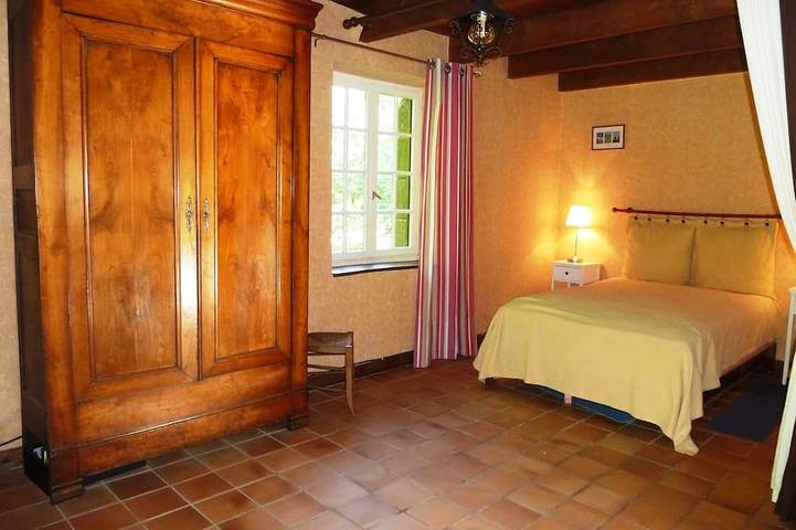 Location de vacances pour 8 personnes, avec jardin et terrasse, animaux acceptés à Plaine-Haute - 2