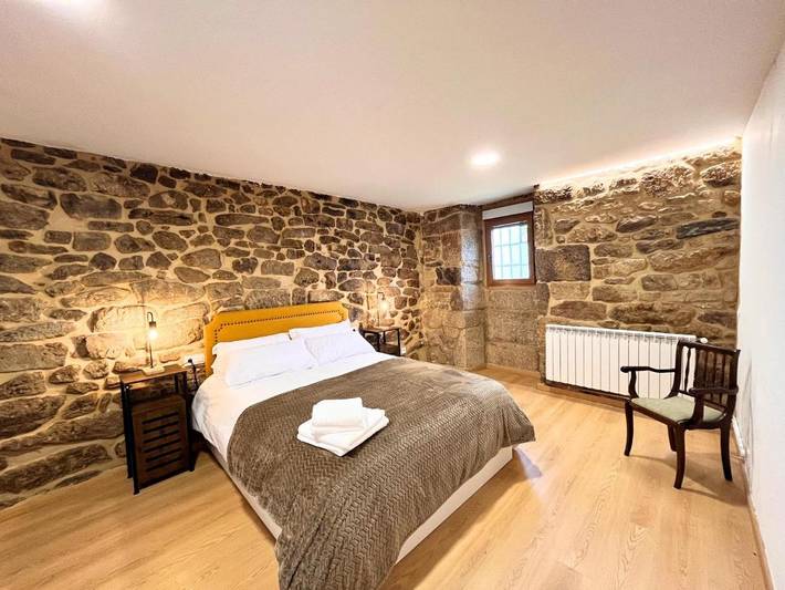 Casa rural para 6 personas, con Balcón y Terraza además de Jardín y Vistas en Parada de Sil - 4