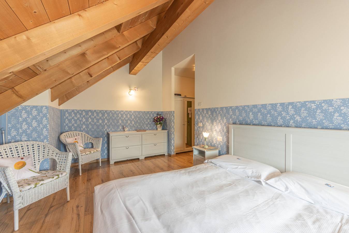 Ganze Ferienwohnung, Agriturismo Filippon- Camera Prato in Tambre, Südliche Karnische Alpen