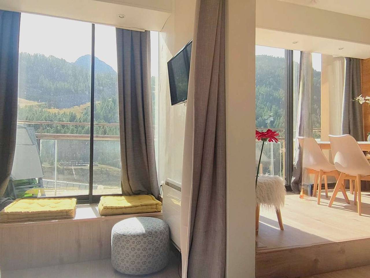Geheel appartement, Beautiful Renovated Apartment at the Foot of the Slopes in Isola 2000 in Isola 2000, Isola