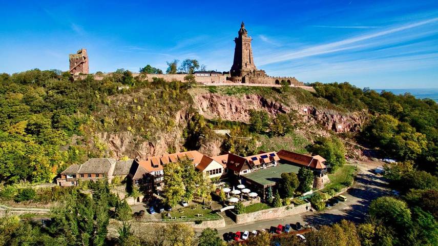 Hotel für 2 Personen, mit Balkon und Terrasse sowie Ausblick in Kyffhäuserland