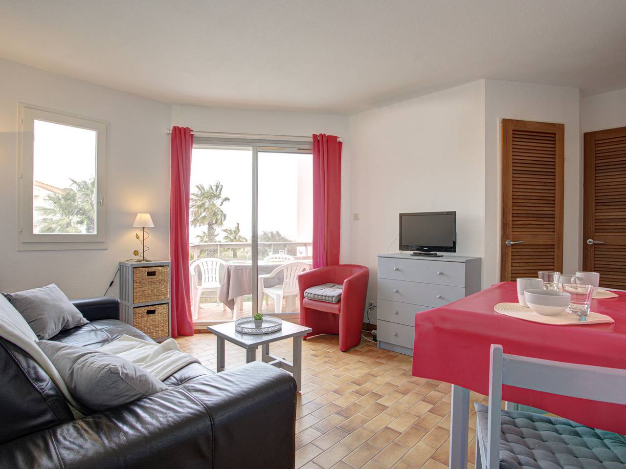 Apartamento entero, Les Capitelles in Saint-Cyprien, Côte d'Améthyste