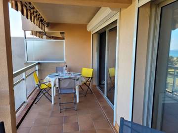 Appartement De Vacances pour 4 Personnes dans Bormes-les-Mimosas, Région de Toulon, Photo 1