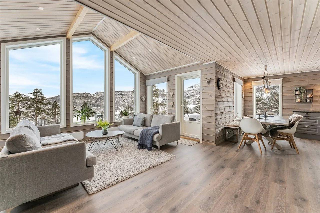 Moderne Hütte in der Nähe von Maldalsvatnet und Reinsnuten in Sauda