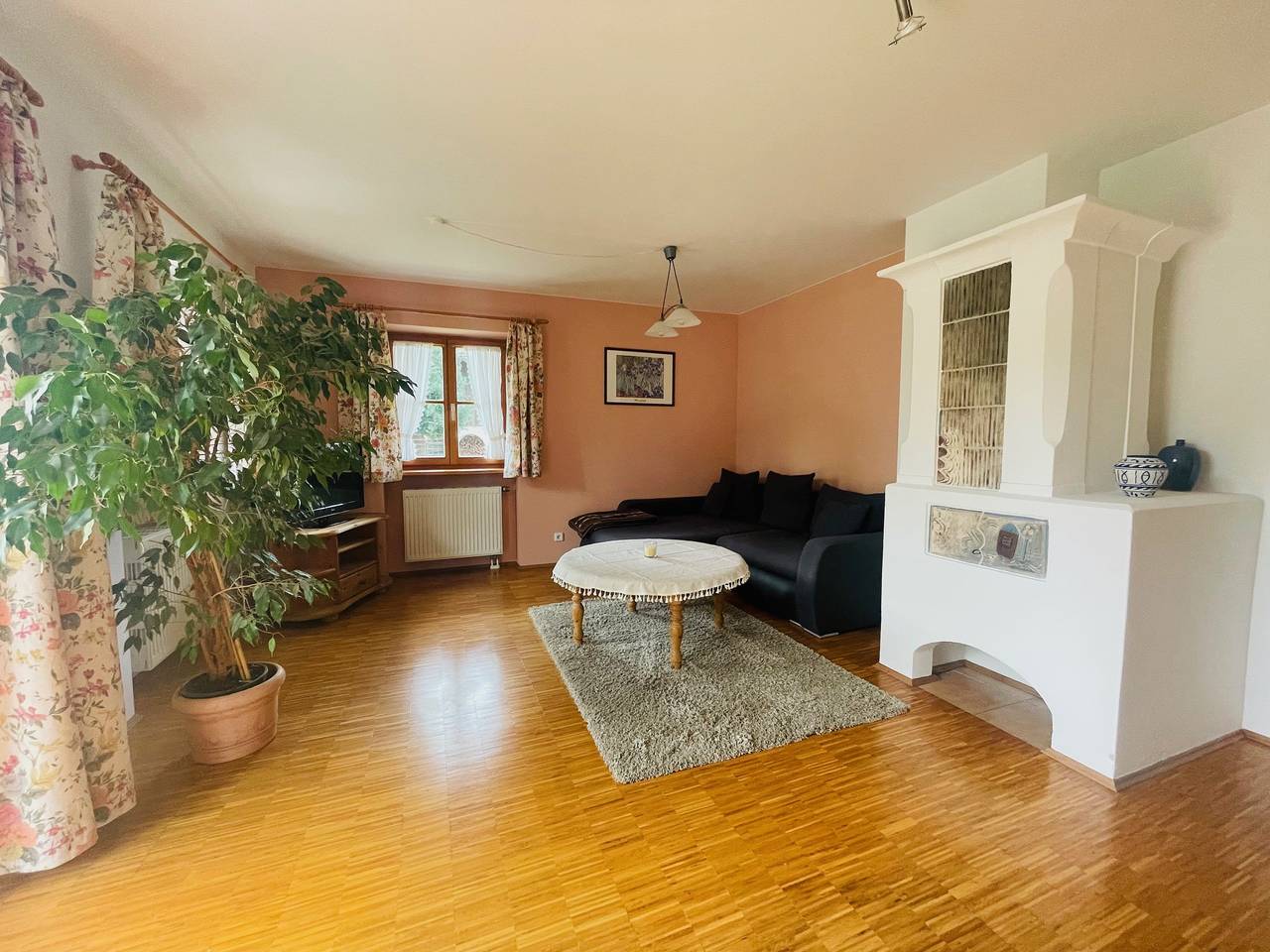 Ganze Ferienwohnung, Ferienwohnung Bina - Idyllische Ferienwohnung Bina mit Südterrasse in Bad Feilnbach, Alpenland Tegernsee Schliersee