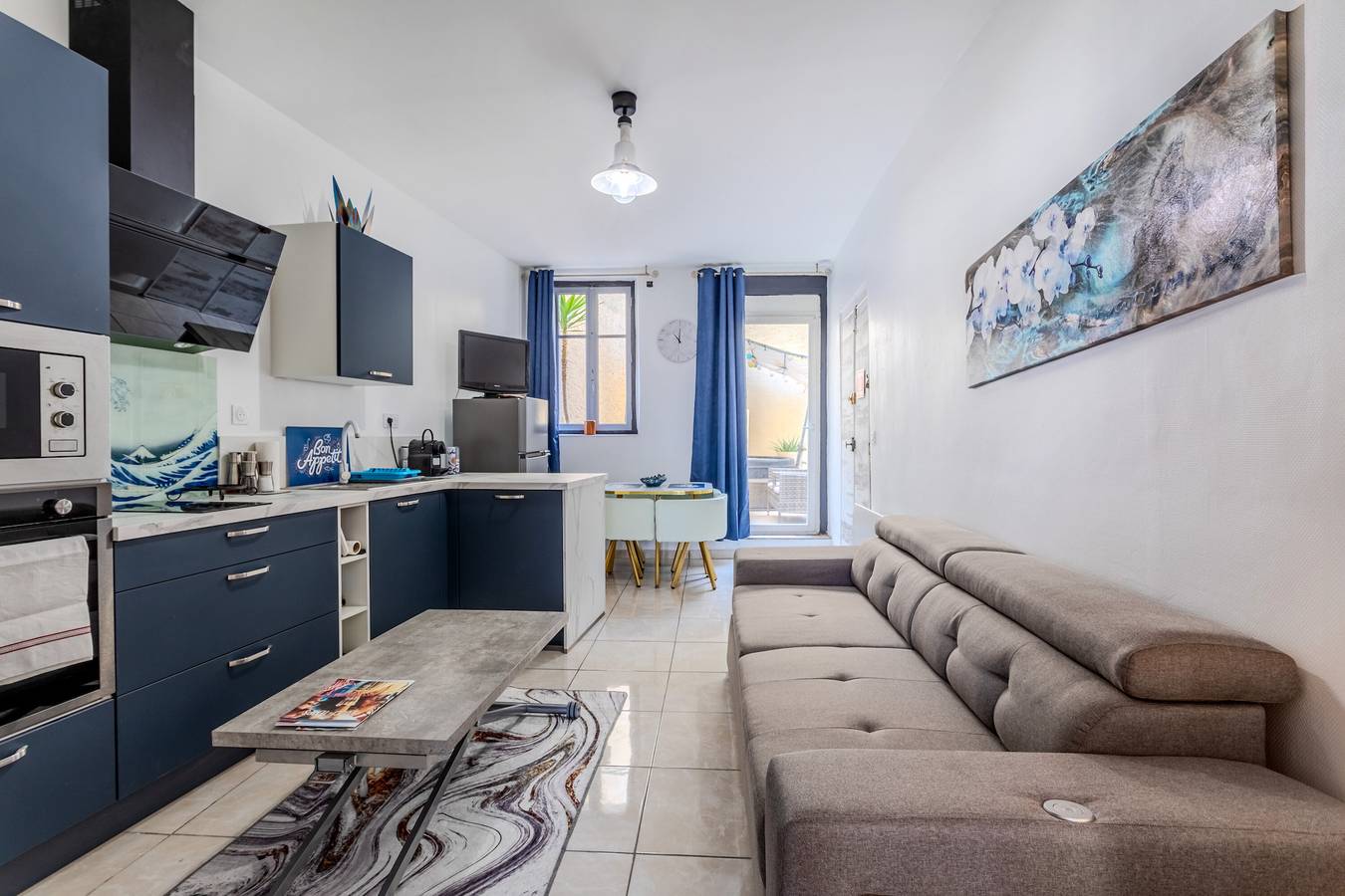 Appartement entier, Appartement 'Esprit Tahiti' avec Wi-Fi in Rivesaltes, Région de Perpignan