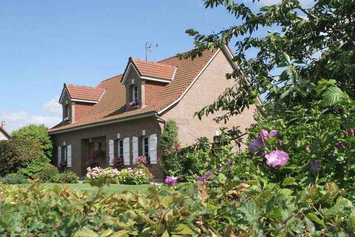 Chambre d’hôte pour 2 personnes, avec jardin ainsi que terrasse et vue à Saint-Riquier
