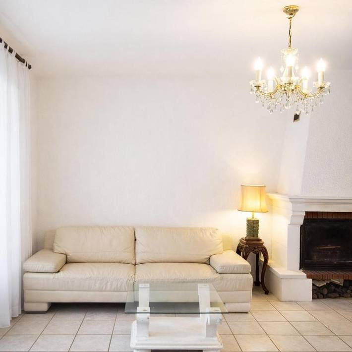 Location de vacances pour 12 personnes, avec terrasse à Beaune - 2