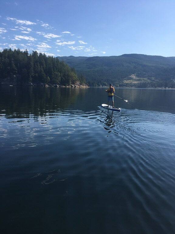 Ocean Front, spektakuläre Aussicht, wenige Minuten von Sechelt, einem Sunshine Coast Hub! in Sechelt, Sunshine Coast Regional District