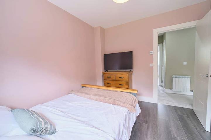 3 Bedroom Duplex Apartment By Travel Lets Short Term Rental Agency Donegal Town in Donegal, County Donegal