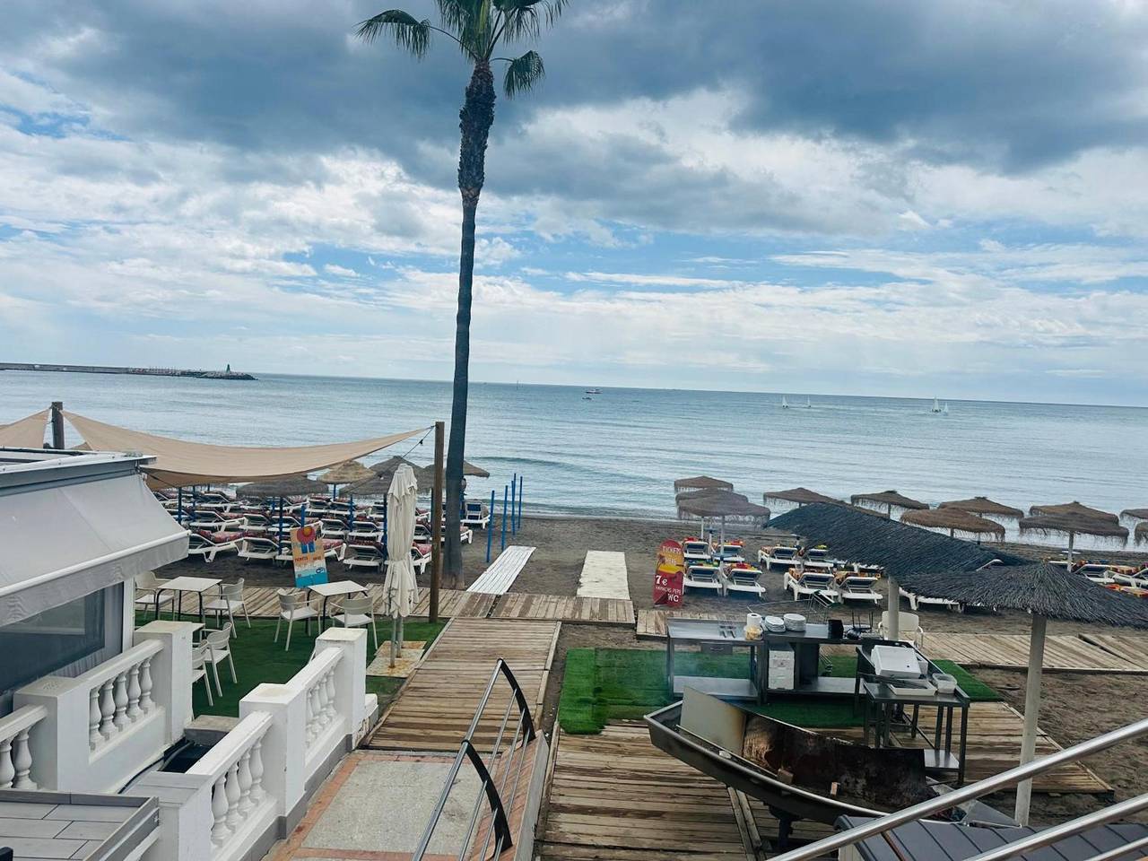 Entire apartment, Holiday apartment for 4 people with balcony in Benalmádena Costa, Benalmádena
