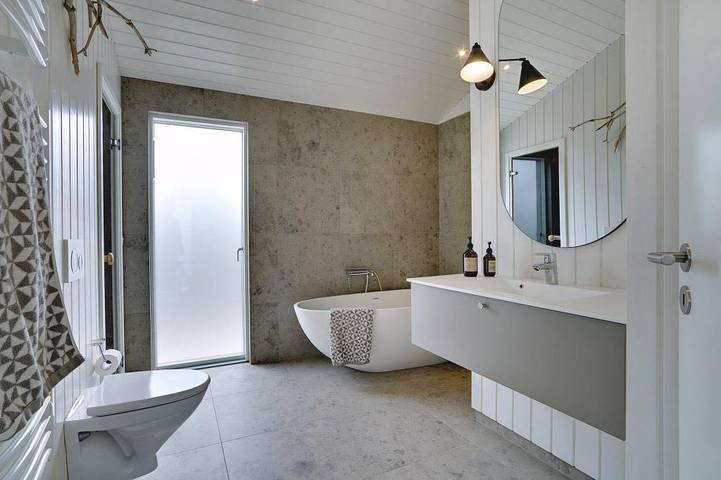 Modernes Ferienhaus mitten in den Dünen – Hjelmevej 23 in Henne, Varde