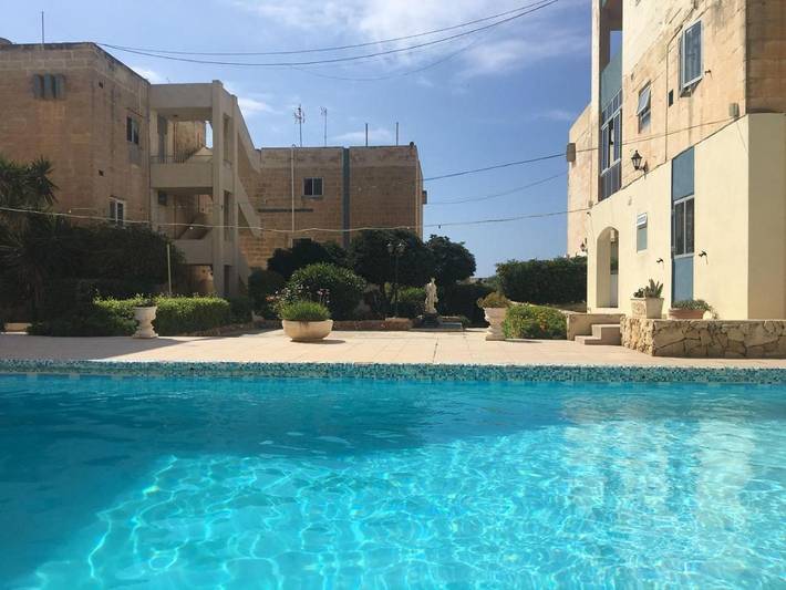 Appartement de vacances pour 4 personnes, avec Balcon et Terrasse ainsi que Jardin et Piscine dans St. Paul's Bay