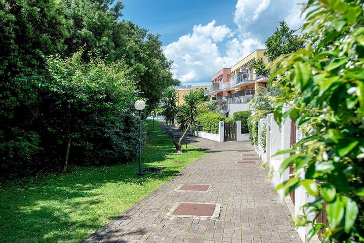 Gîte pour 4 personnes, avec jardin ainsi que piscine et terrasse à Arenzano - 4