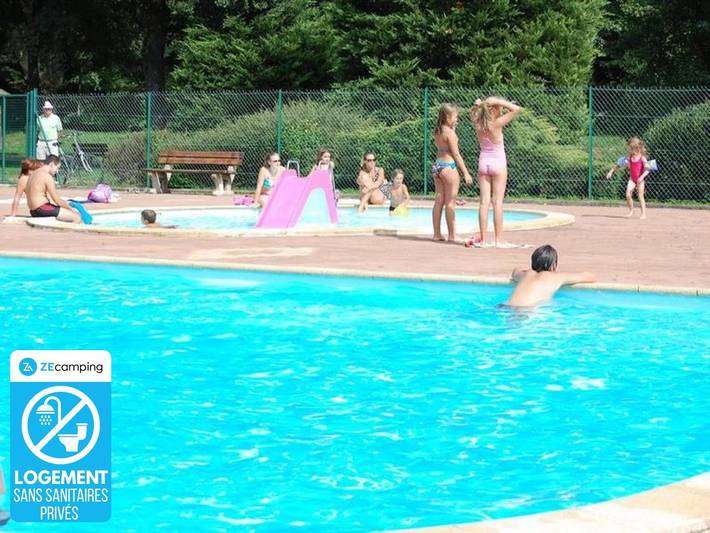 Tente pour 5 personnes dans Région de Besse-et-Saint-Anastaise - 2