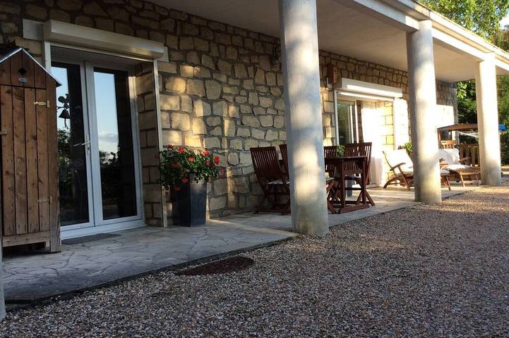 Appartement de vacances pour 5 personnes, avec Terrasse et Jardin