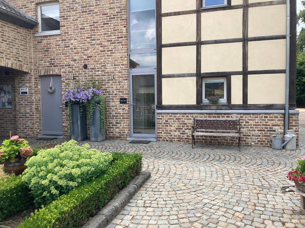 Three-Bedroom House in Voeren, Belgisch-Limburg