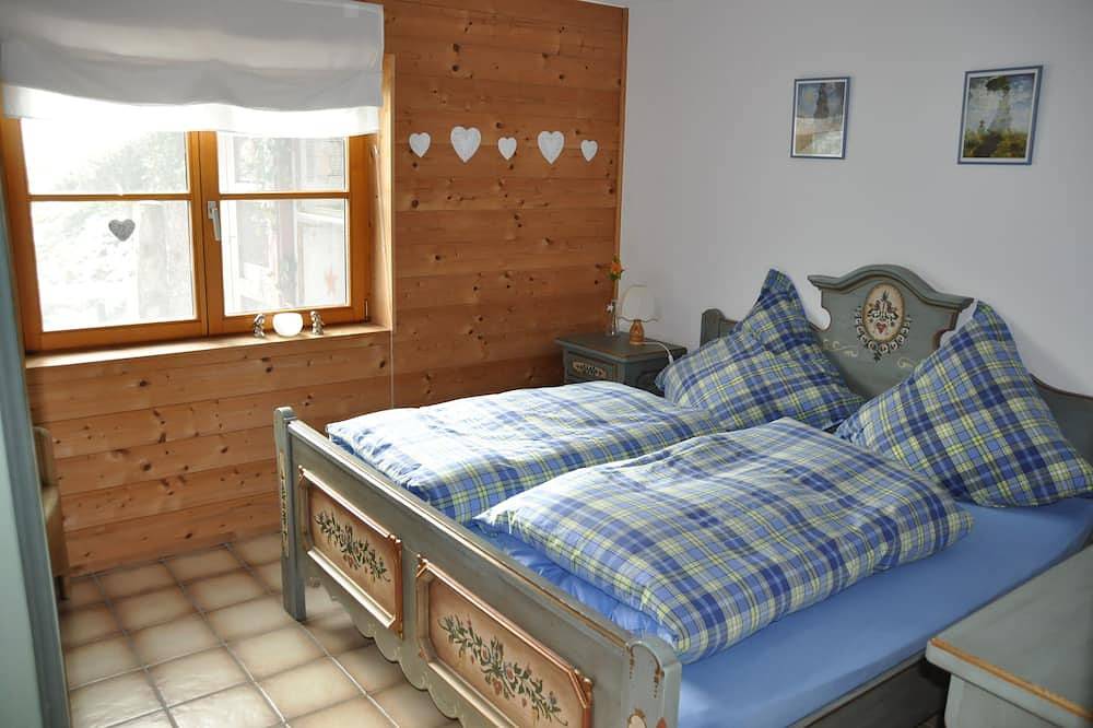 Ganze Wohnung, Sehr freundliche 2 -1/2-Zimmer Wohnung auf dem Bauernhof in traumhafter Natur in Bäretswil, Zürich Voralpen
